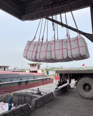 Vietnam Best Supplier Grey White Cement Type CEM II 52.5N Rapid Hardening Portland Cement for Construction